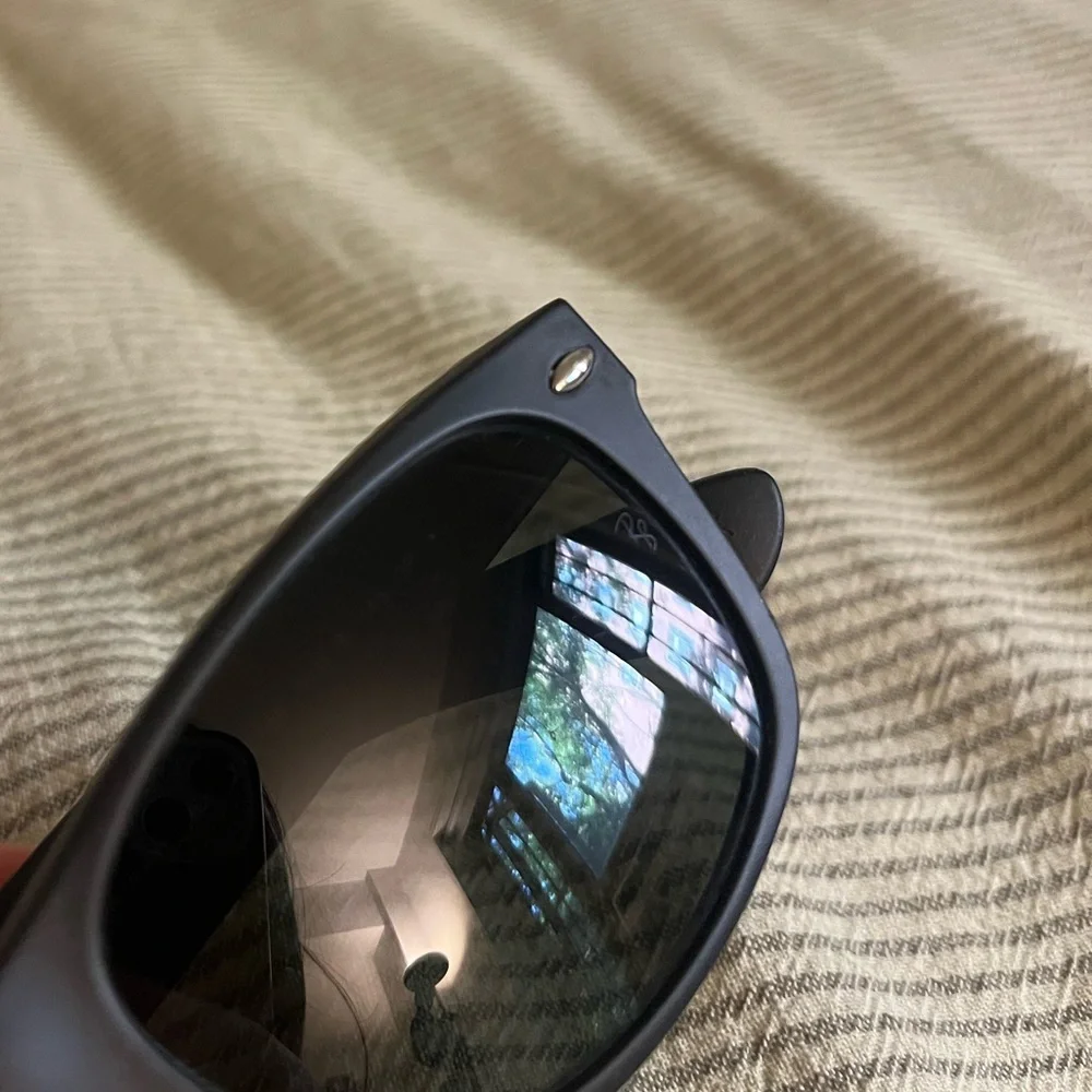 RAY-BAN New Wayfarer Classic Sunglasses - Rubber Black